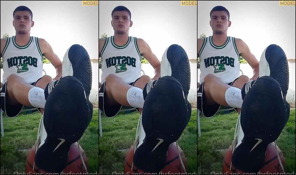 Brfootmodel 2978492643 08 13 2023 After The Game You Should Kiss This Big Size 15 Feet