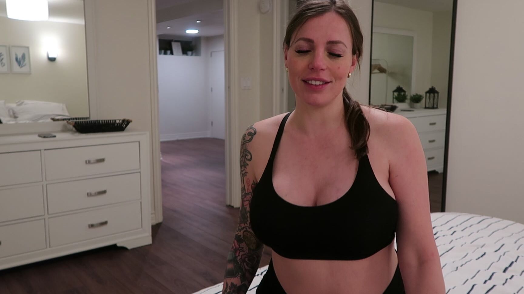 "yogabella" dirtytalking, doggystyle, pov Naughty Neighbor manyvids