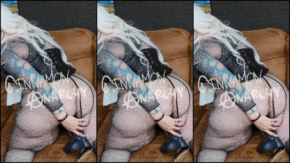 Cinnamonanarchy Outtakes From My Recent Shoot With My Bad Dragon Dildo The Edited Version Doesn T In