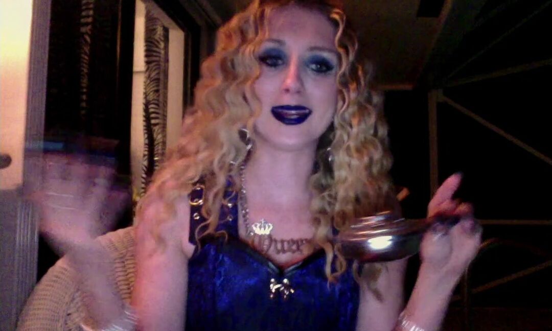 Your Goddess Bri Raspy Royal Smokingampsub Training Queen