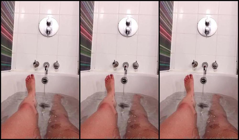 Kaz B Nicknamed Kazbxx Femdom 06 10 2021 Onlyfans Video You Arent Peeking Are You You Do Realise What The Penalty Is Also If You Wanked