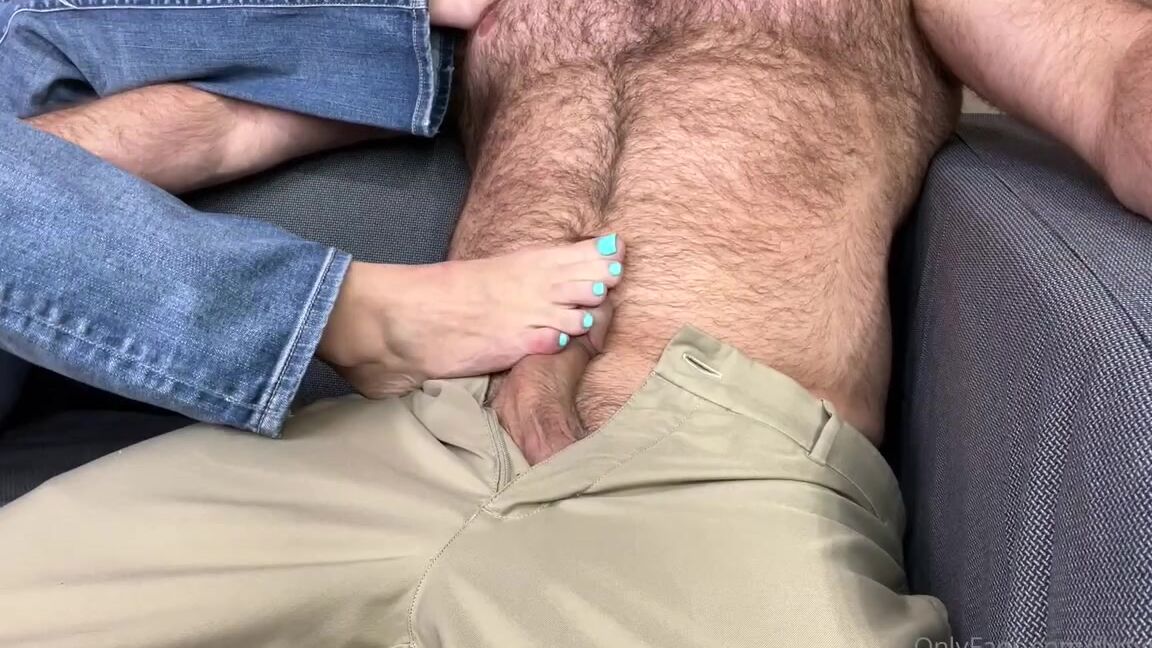 Flirty Paws Nicknamed Flirtypaws Onlyfans New Pedicure Alert 2 Part Video Full I Just Got Home And Wanted My Tiffany Blue Toes On Cock 1 Rc