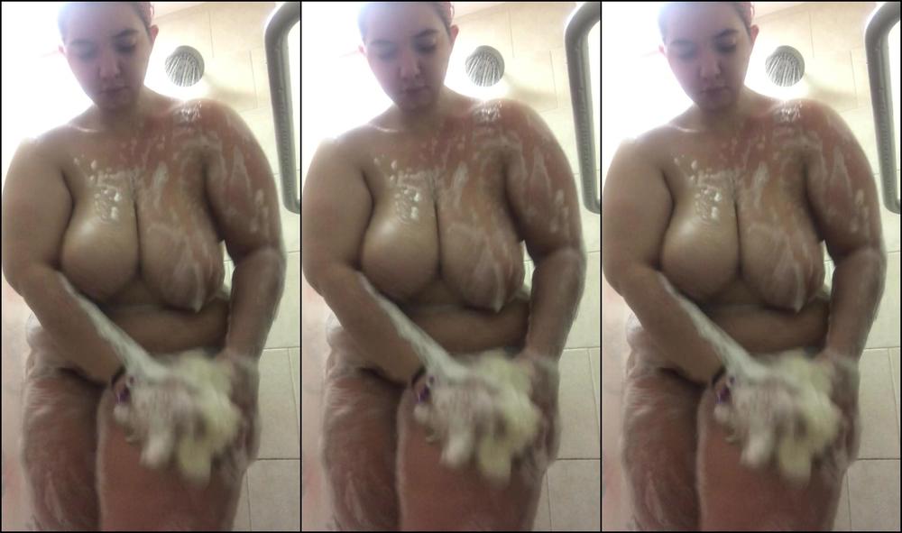 Rose D Kush 482335117 06 30 2020 Sexy Hot And Steamy Shower