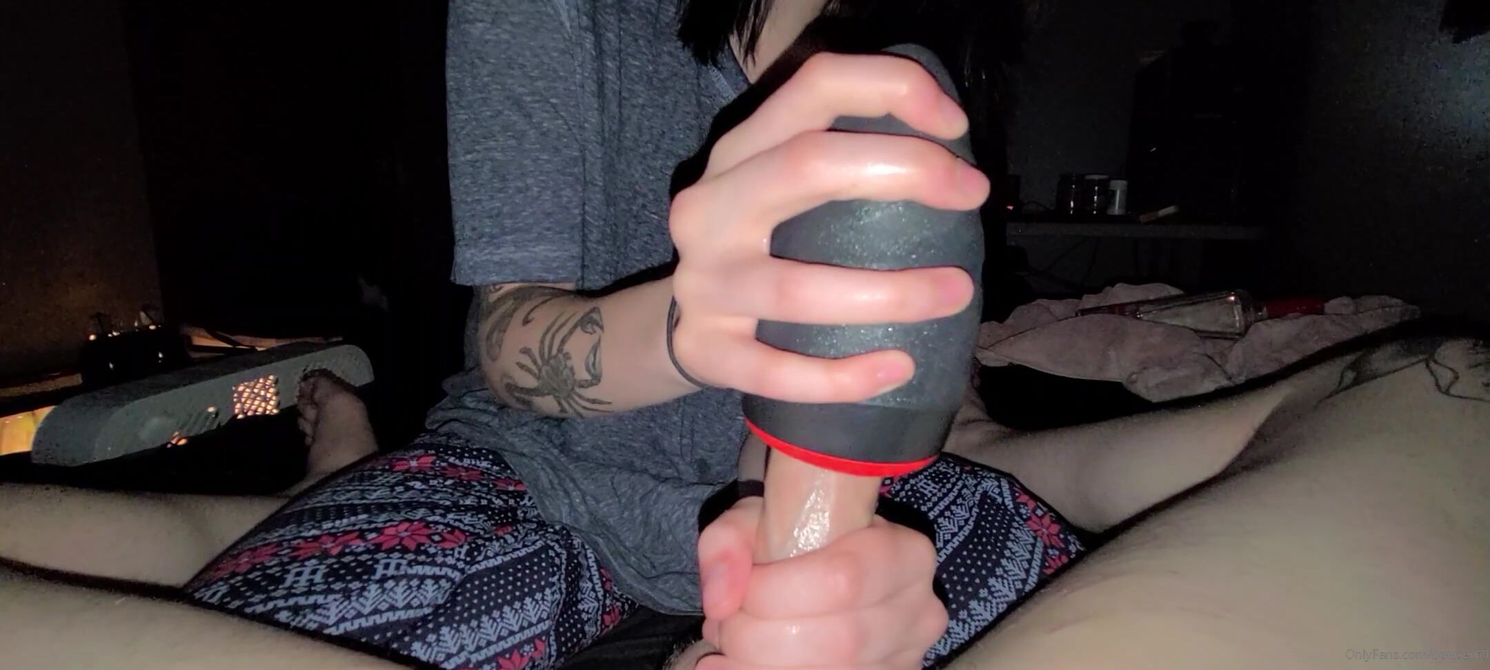 bowser69-09-06-2020-408917940-trying-out-a-new-toy-had-lil-angel-as-my-assistant-so-i-could-film-it-wait-until-the