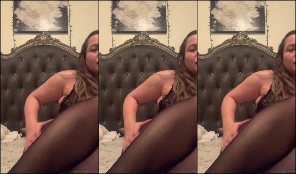 Goddessmonica W Pantyhose Tease Per Your Request