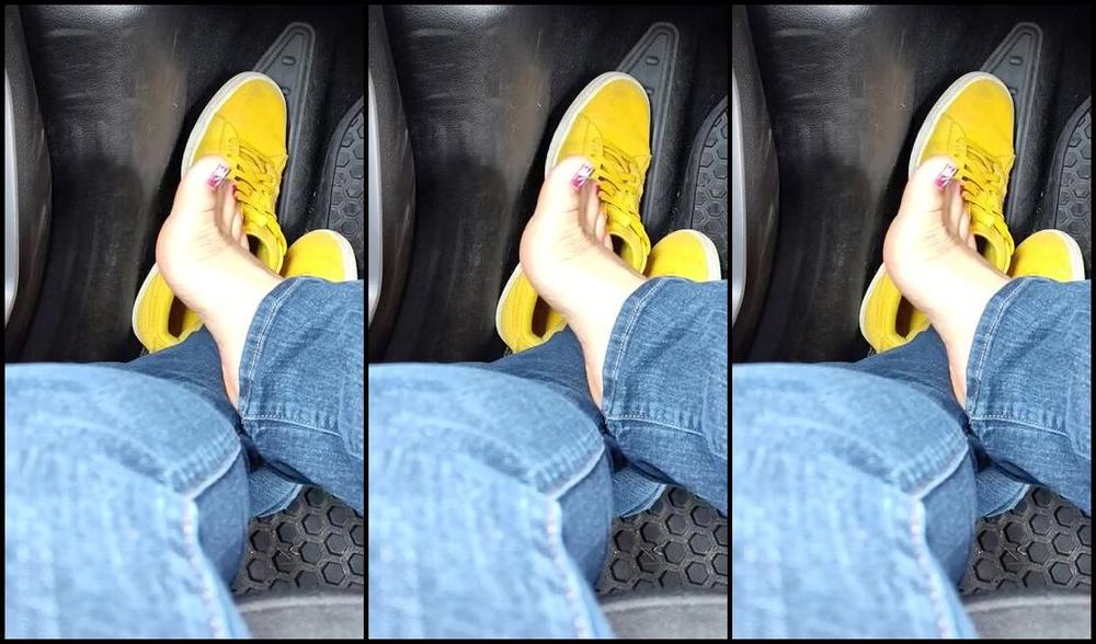 Ennie S Toes And Soles Nicknamed Enniestoes Onlyfans I Have A Little Gift For You 20 To Be Exact