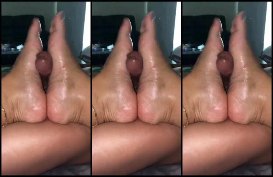 Dissatoes Onlyfans Had To Switch It Up On Him Cuz He Wanted To See My Soles 1