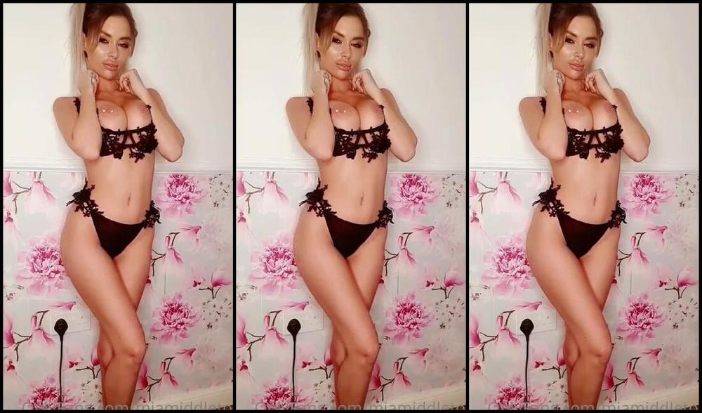Mia Middleton Nicknamed Miamiddleton Onlyfans Just Showing Off My New Underwear And My Insane Decorating Skills