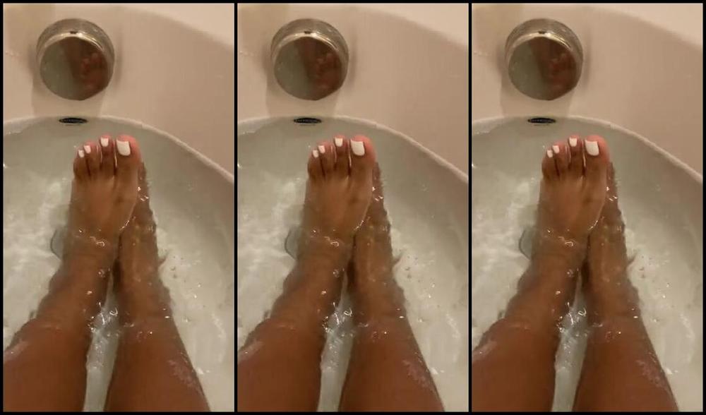 Cravintae Nicknamed Cravintae Onlyfans White Toes Self Care