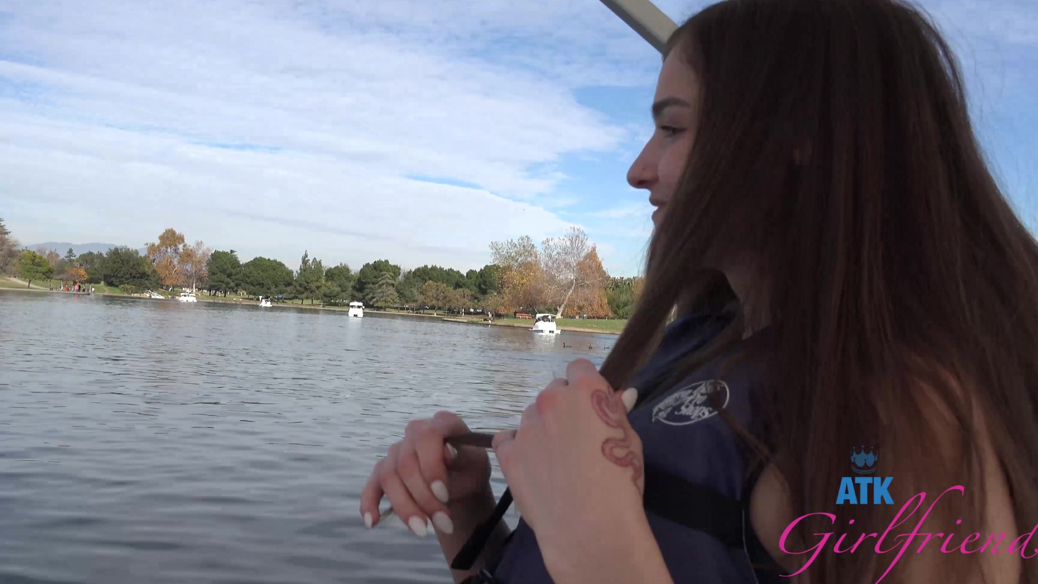 "Violet Viper" Hairy, Pissing, Blowjob, POV Violet Viper - Park Date 1 SiteRip