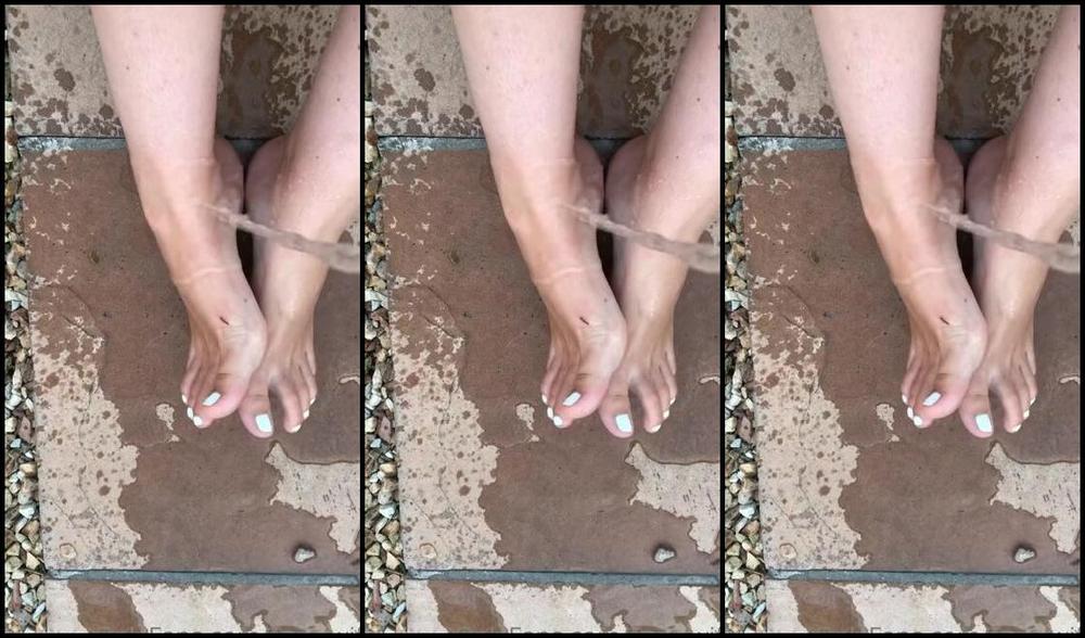 Foot Wife Onlyfans Wanna Come Suck Them Dry