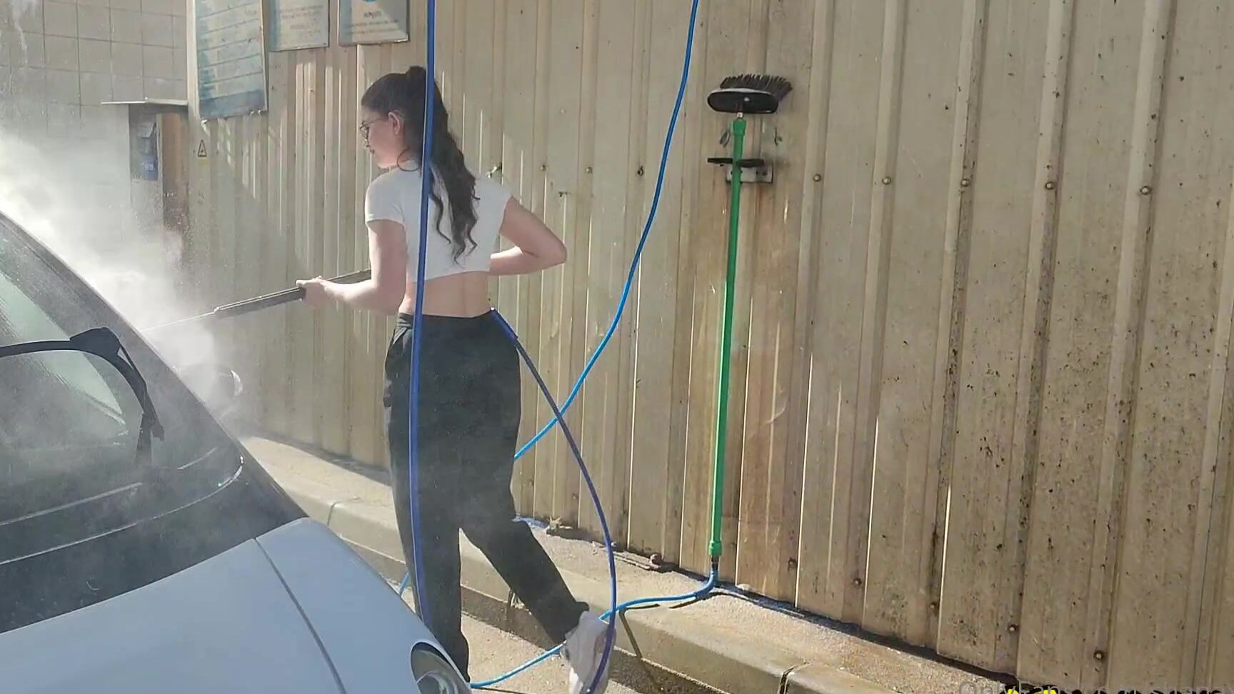 Shanaxnow Nice Sunday P Washing A Car