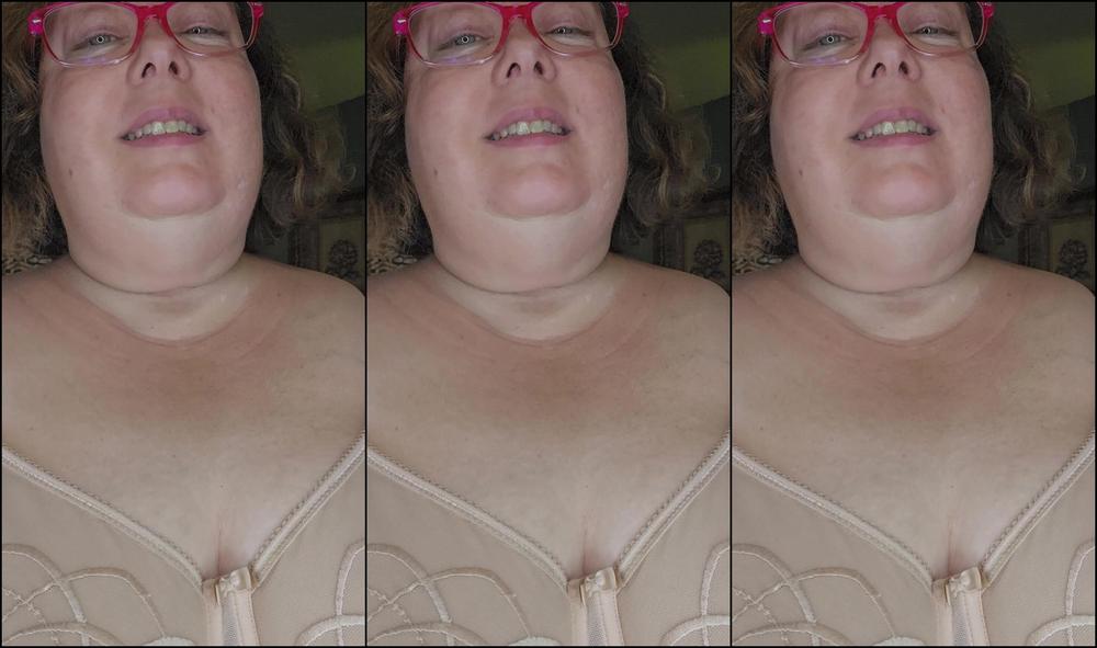 Busty Sierra 3481471557 09 13 2024 Here S A Topless Video Of Me Telling You How Much I Love Your Hard Throbbing Cock