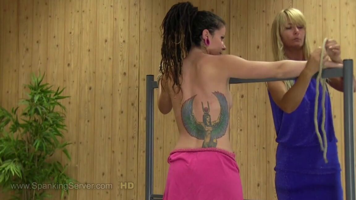 Faphouse Kate Gets Whipped On Her Tattooed Back