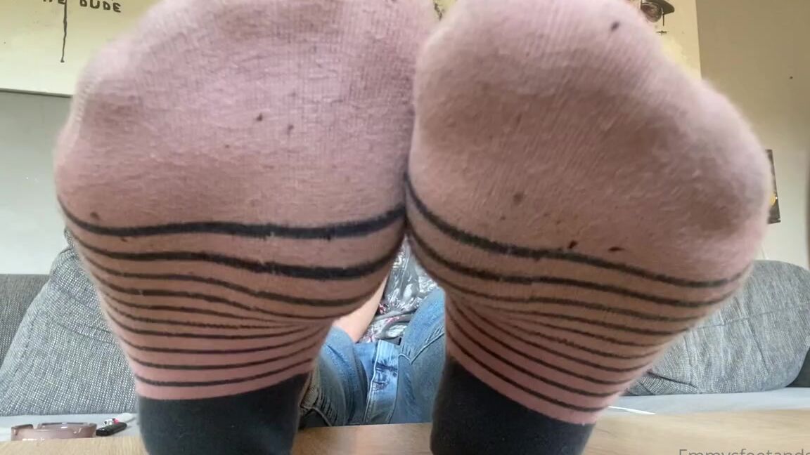 Emmysfeetandsocks Aka Emmyfeetandsocks Onlyfans So Sweaty Imagine Having My Super Sweaty And Smelly Socks So Close To Your Face 1P