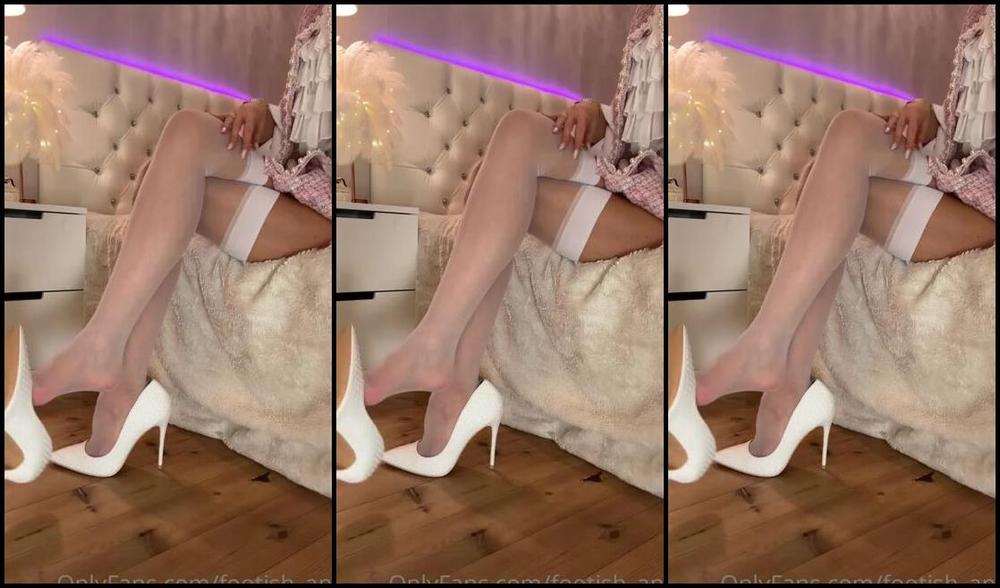 Goddess Anna Nicknamed Footish Ann Onlyfans Seducing You With High Heels Dangling And An Up Skirt View Feel Like Face Sitting Would Be Perfect Vs