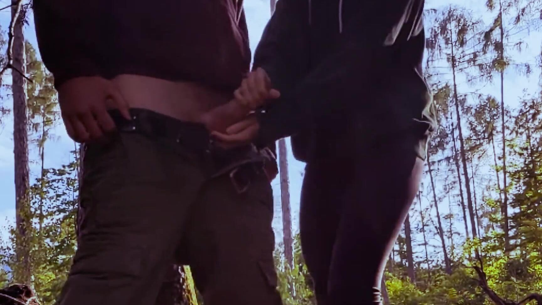 Публичный Камшот В Лесу Она Рада Помочь Pornhub Com