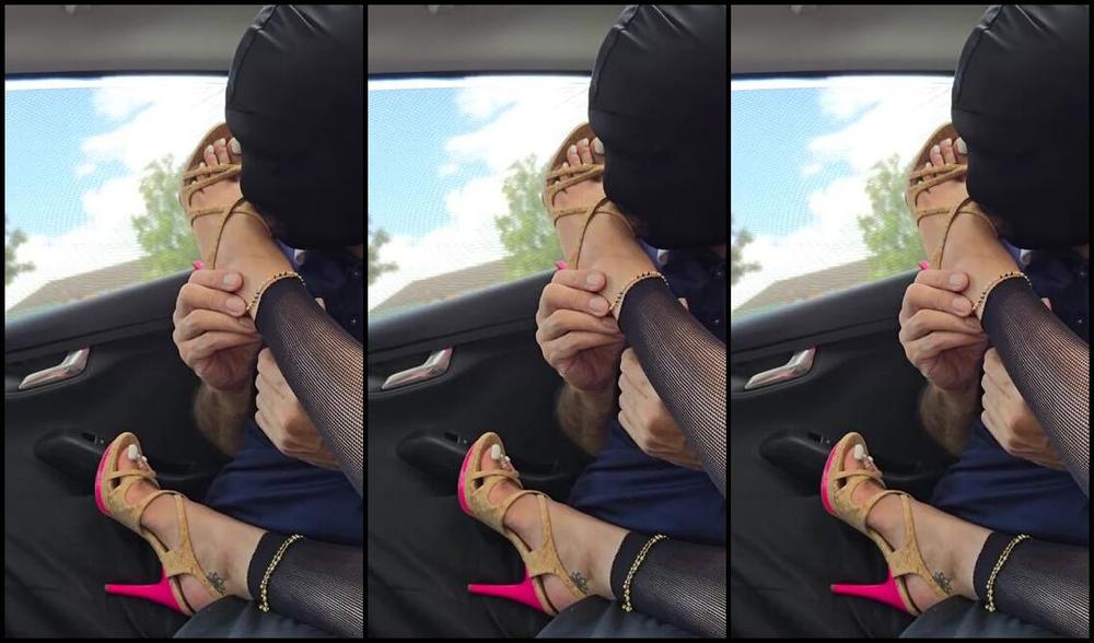 Feetbysherri Onlyfans Nice New Cork Heels Match My Skirt Tz