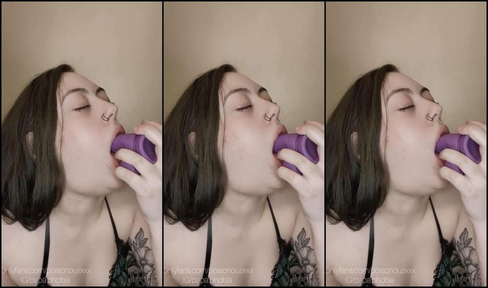 Poisonousxxx Here S A Super Sexy Deep Throat Training Video Tip Or More On My Pinned Pos