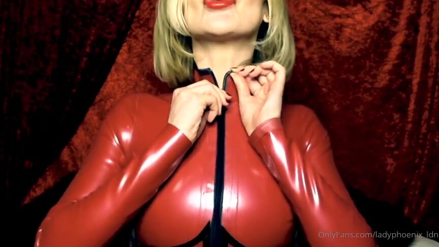 Lady Phoenix Nicknamed Ladyphoenix Ldn Onlyfans Video See Me Squeeze Into My Latex Catsuit With A Little Help From Some Lube Which I Simply Have