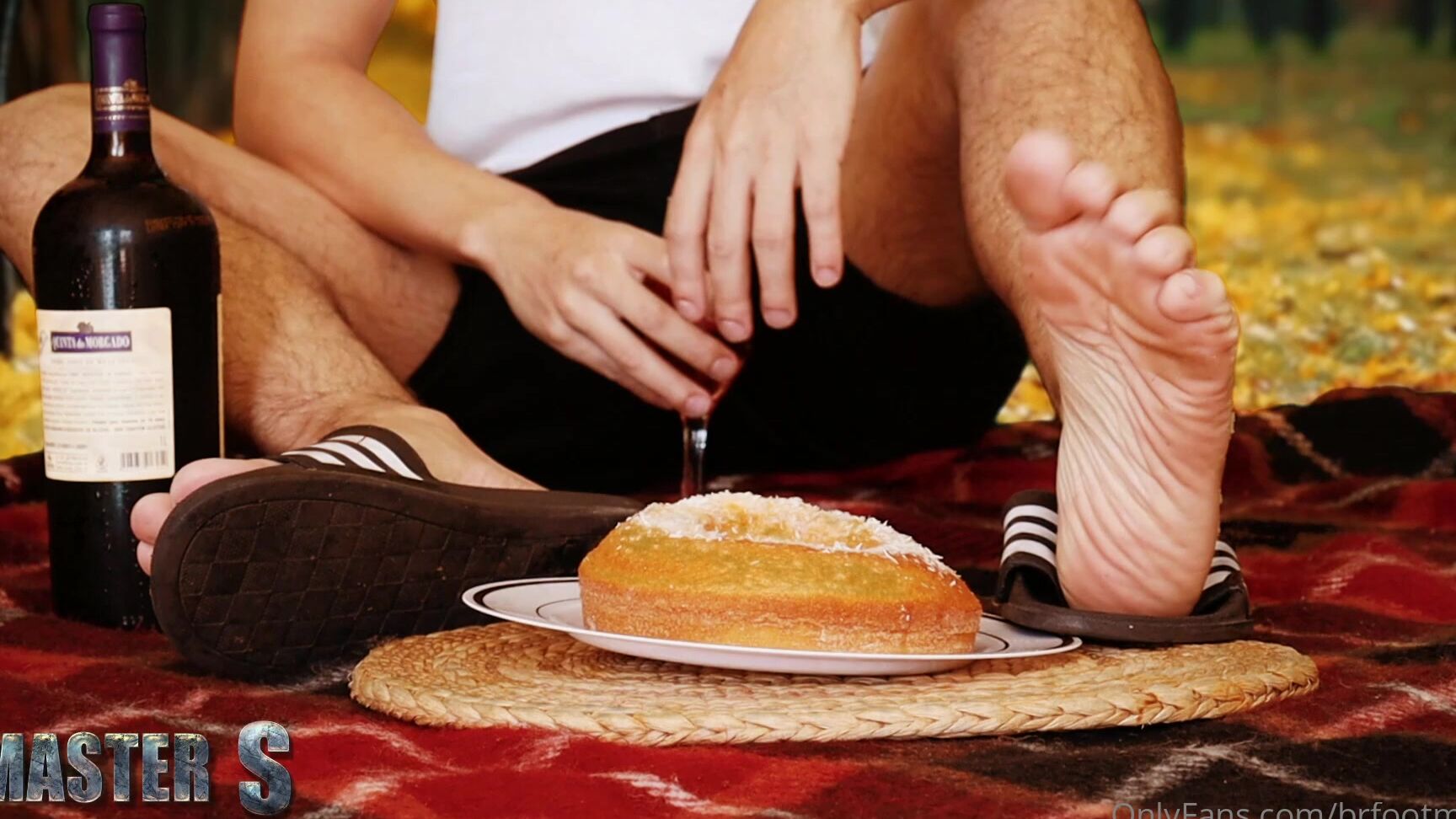 Brfootmodel 2080021456 04 11 2021 Afternoon In The Park With Master S