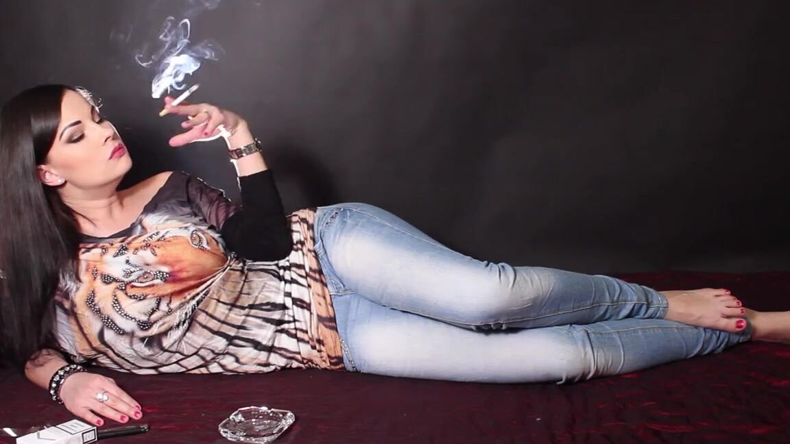 Abbiecat Onlyfans Hot Smoking Hi There Were Unexpected Technical Problems In The Last 10 Days What Was Never