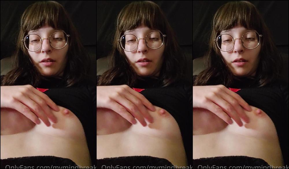 mymindbreaks-10-01-2022-2325950771-ohayo-gozaimasuuuuuuuu-i-woke-up-and-felt-like-the-world-was-going-weeeeee-its-probably-my