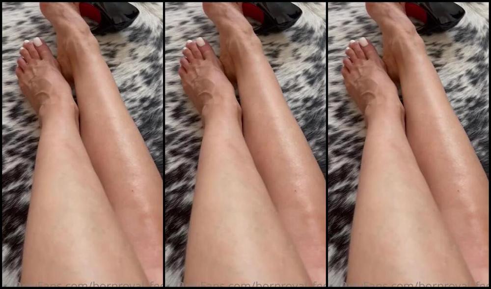 Bornroyal Feet Onlyfans Help Me Dress