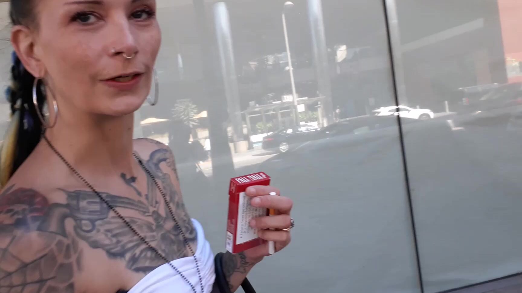 Yanasincell On The Street Interview With Yanasincell