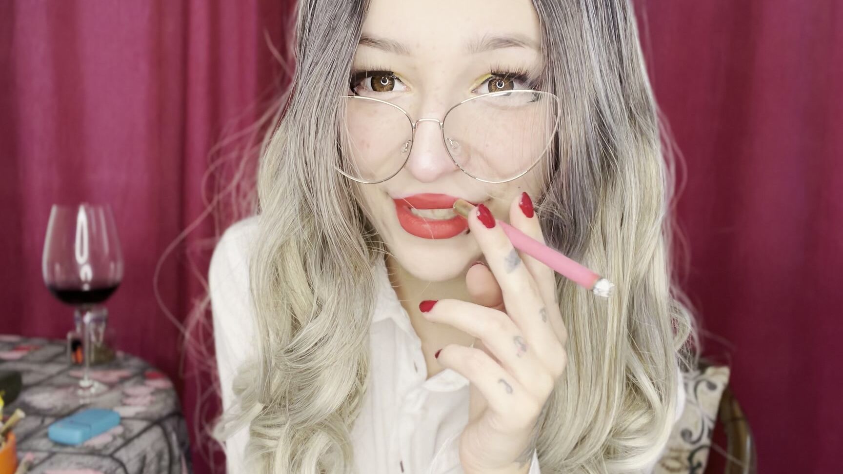 Cutielanalova Smoke Striptease Joi