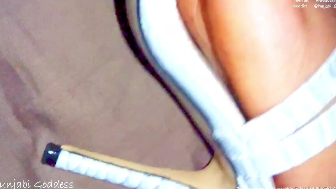 Punjabi Goddess Nicknamed Velocity04 12 04 2021 Onlyfans Video Here Is A New Foot Worship Video Of Me