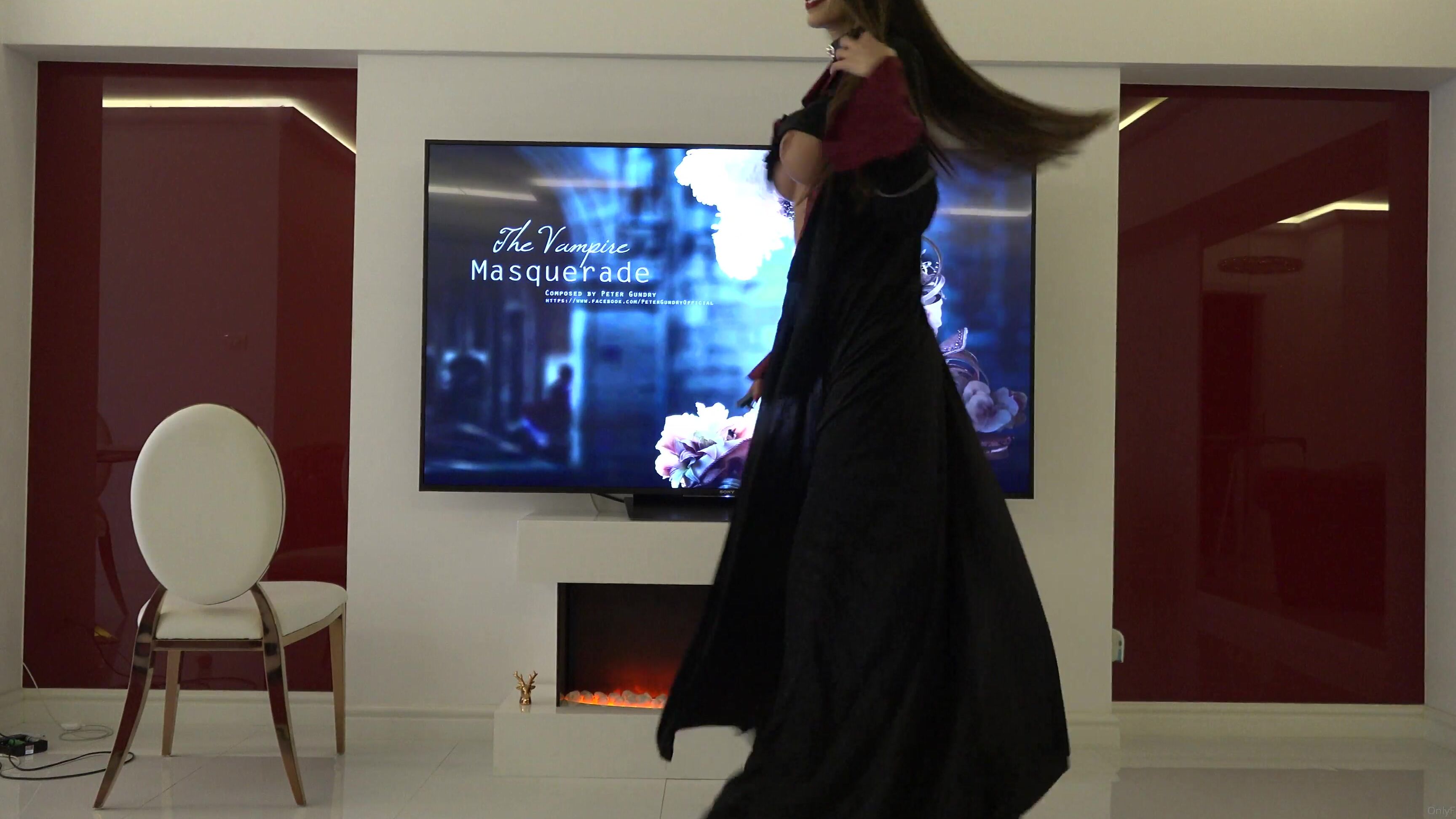 Flawlesseva Dracula S Wife Playing Around D