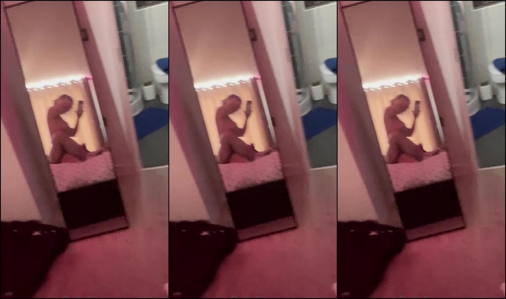 Gigi Patsy 2712739085 12 16 2022 Have You Ever Been Pegged