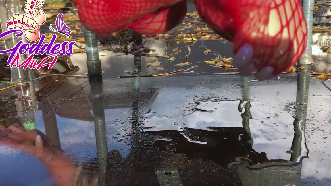 Goddessmiia Onlyfans Since Someone Sent Me Four Bottles Of Baby Oil Ima Use It Lol