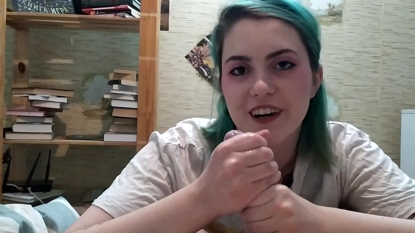 Handjobs, Lotion/Oil Fetish, POV, Role Play, Teens (18+) stacymoon she caught you with her favourite lotion ManyVids