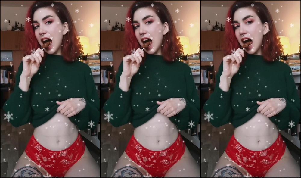 Kinkinny 2726053874 12 28 2022 Il Est Trop Tard Maintenant Pour Continuer Poster Du Contenu De Noel Ou A Passe