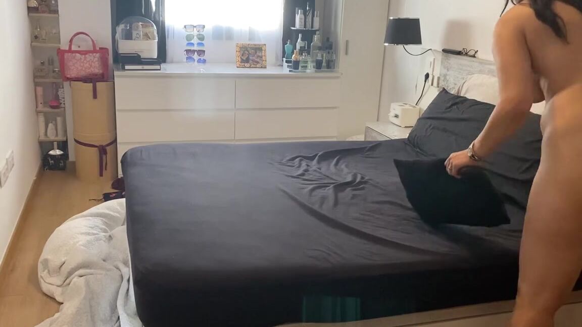 Prettyprincess220 06 27 2023 Onlyfans Video My First Farts After Waking Up