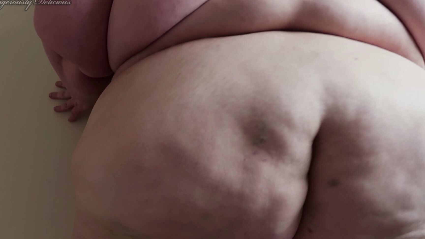 "Xutjja" bbw, bbwssbbw, bigass, bigbutts, ssbbw my jiggly butt Manyvids