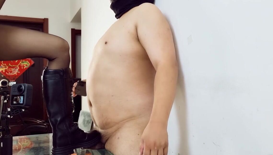 Whcs Food Crush By Chinese Goddess Lct224C Female Officer Xg Boots Stocking Feet Humiliation Trampled Slaves Face Glass Table Trample Cock Ejaculationp