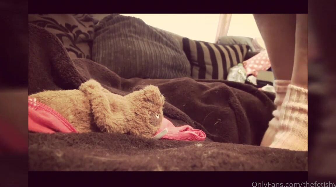 Fetishvixenfatal One Of The First Ever Fetish Videos I Did Classic Face Sit Video I Made Years Ago Enjo