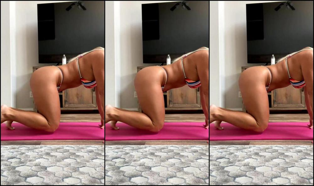 Texasthighs Stream Started At Pm Hi Y All Tiny Bikini Squat Session