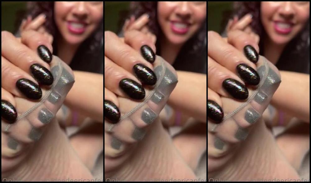 Deedeericanfeet Onlyfans Gm Nylon Lovers Only As Requested