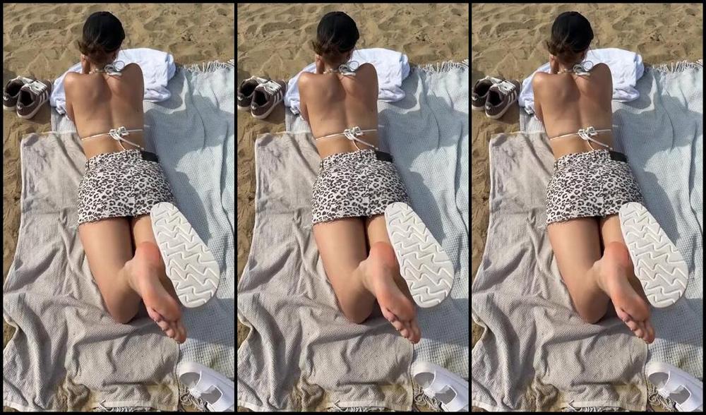 Barebylola Nicknamed Barebylola 06 22 2025 Onlyfans Video Sunkissed And Teasing With Every Soft Detail Made To Linger On Your Mind