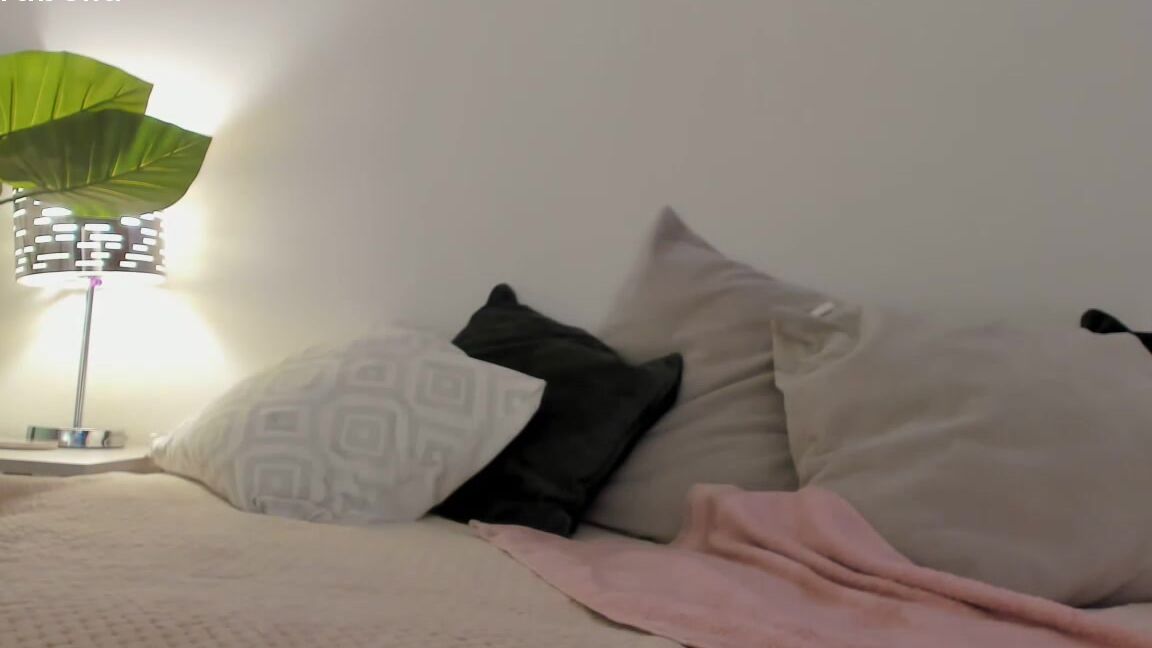 "Florabella" cumplay, cumshots, dildoriding, latina, orgasms gs 22 so horny i dripped my cum sep 7 manyvids