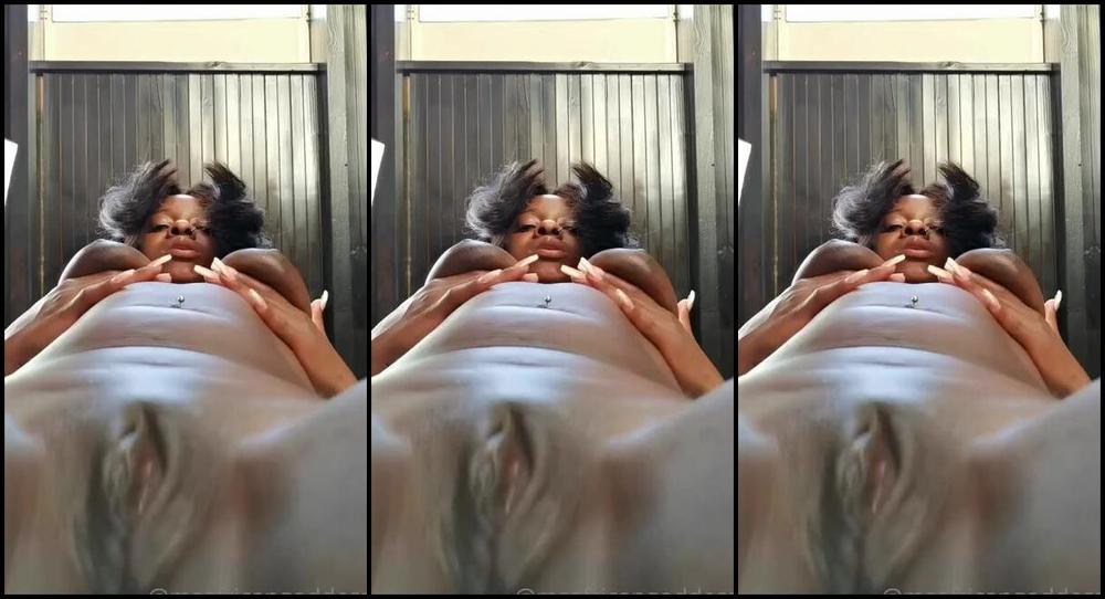 African Goddess Nicknamed Msafricangoddesss Findom 07 24 2023 Onlyfans Video Will You Glaze My Pussy With Your Wet Tongue As I Sit On