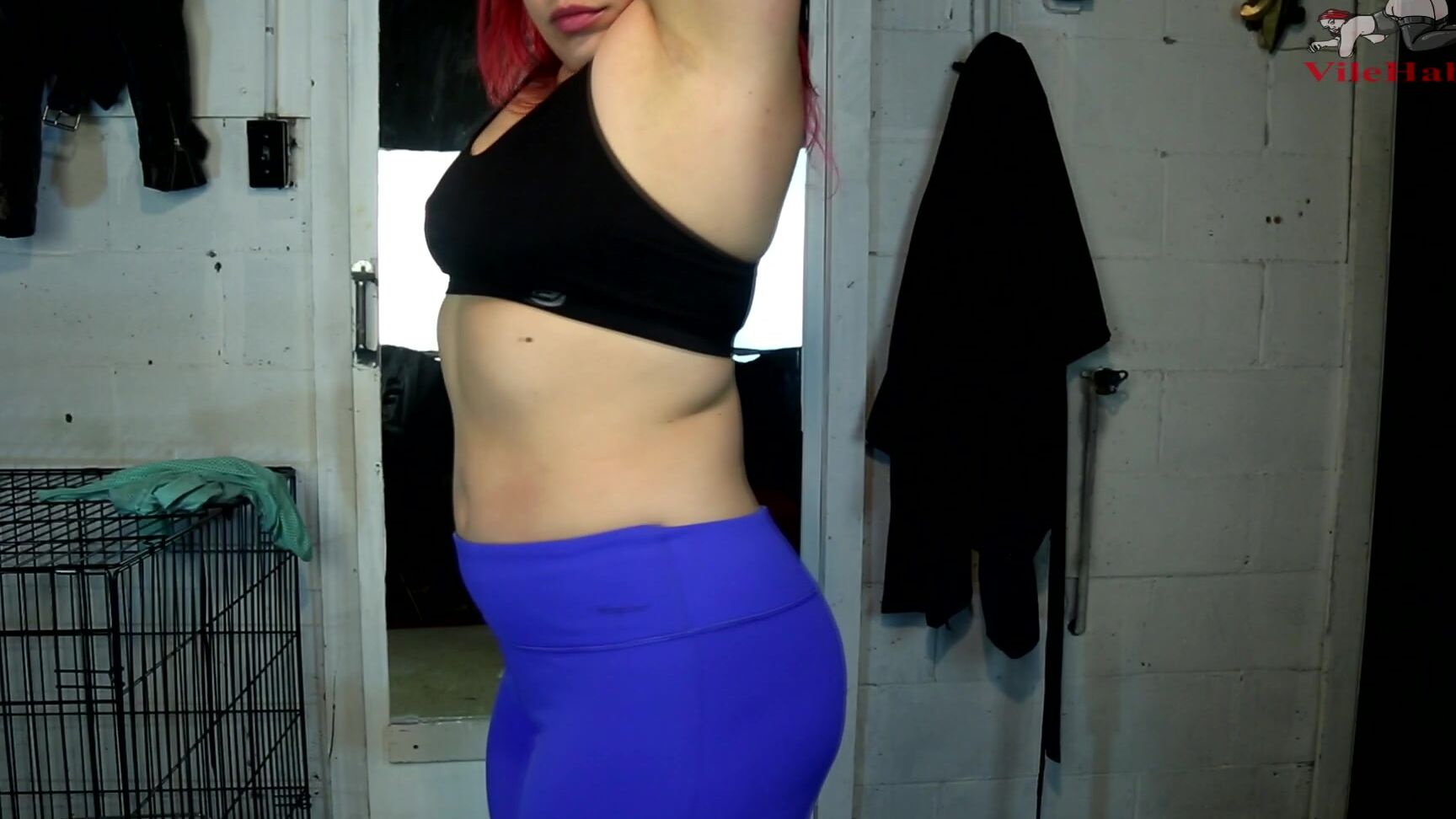 Sophiasylvan Jerk For My Big Blue Yoga Butt