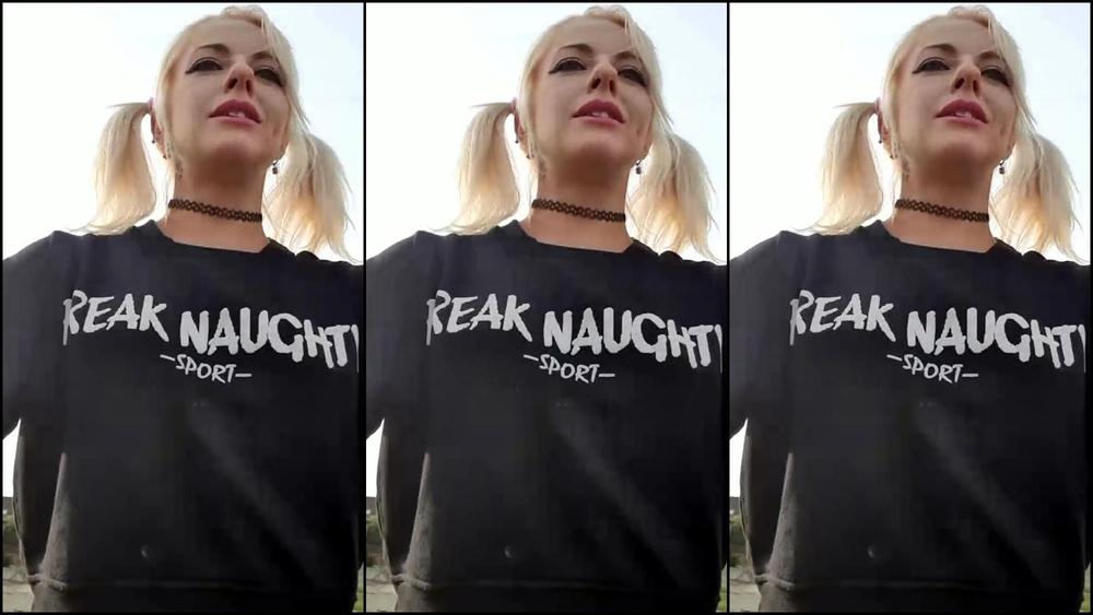 Aprilpaisleyofficial Stream Started At Pm On My Bikeride Live With You All Xxx