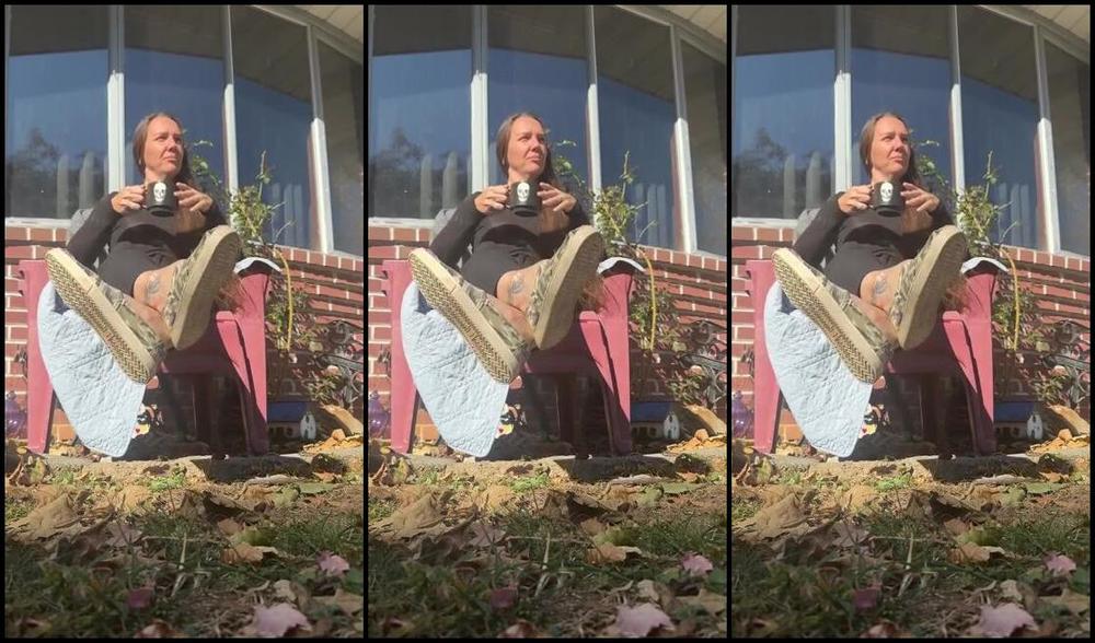 Soldmysolesforink Nicknamed Soldmysolesforink 11 06 2024 Onlyfans Video In Meetings All Darn Day And Making My Gala Outfit For This Weekend