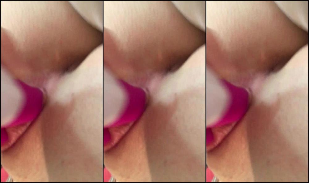 Callieblackx Nerdy Girl With A Creamy Pussy