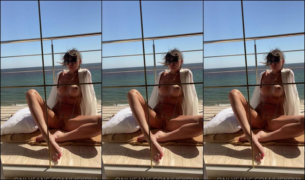 Liskova V Interesting Public Video